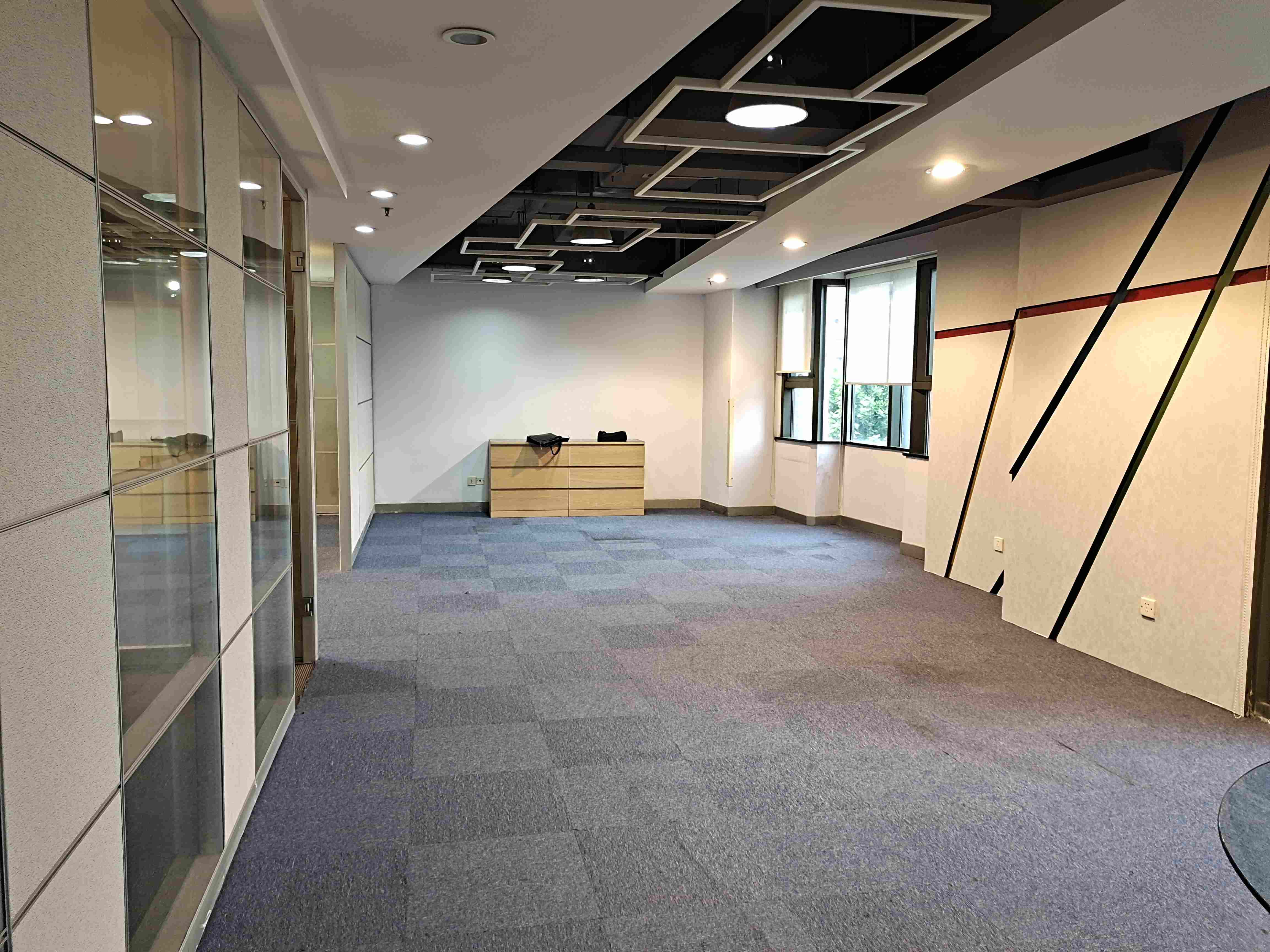 镇宁路太平洋企业中心142平米写字楼出租