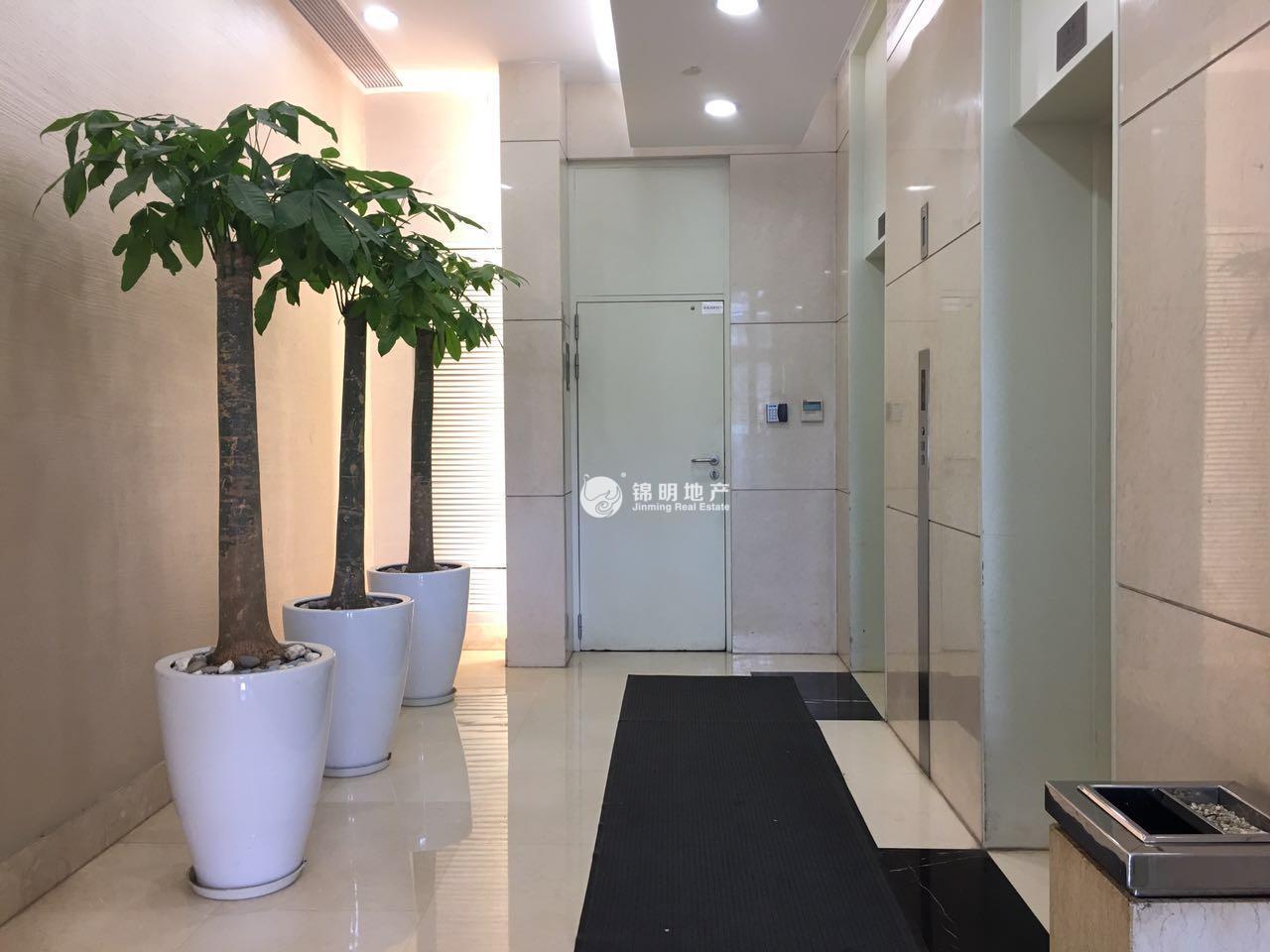 中山公园华宁国际广场88平米写字楼出租