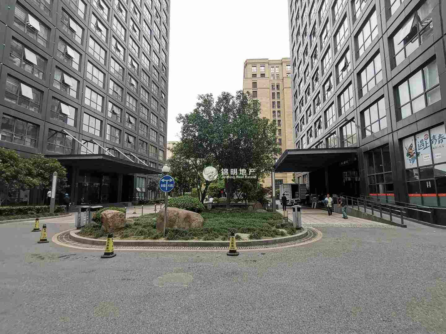 彭浦共和国际商务广场360平米写字楼出租
