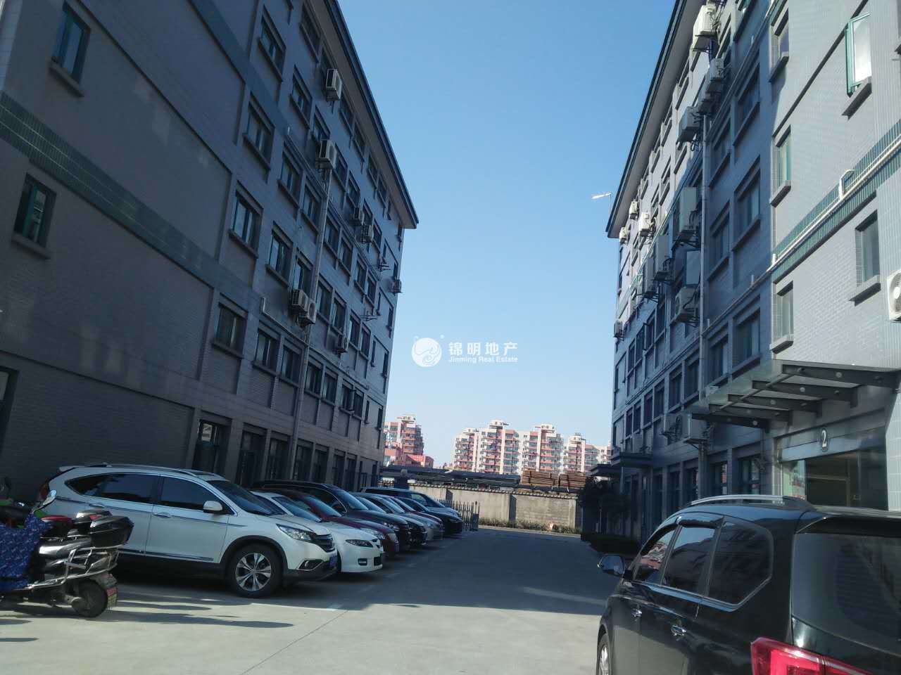 梅陇沪光路福克斯106平米写字楼出租