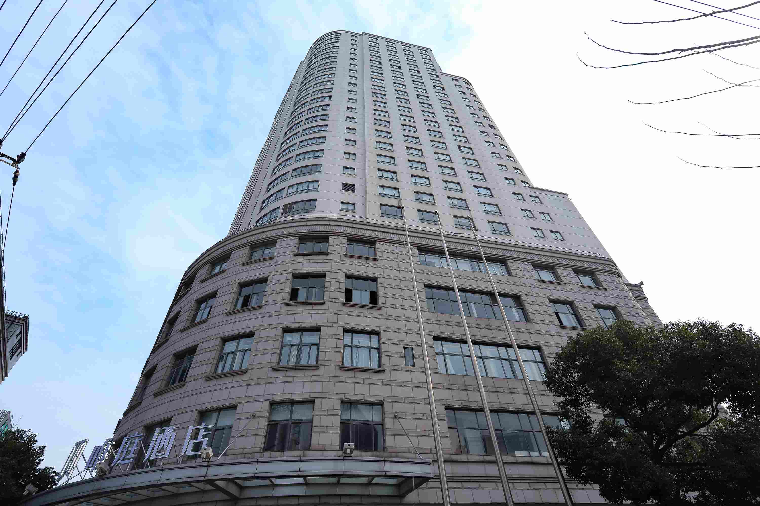 黄浦滨江谷泰滨江大厦247平米写字楼出租