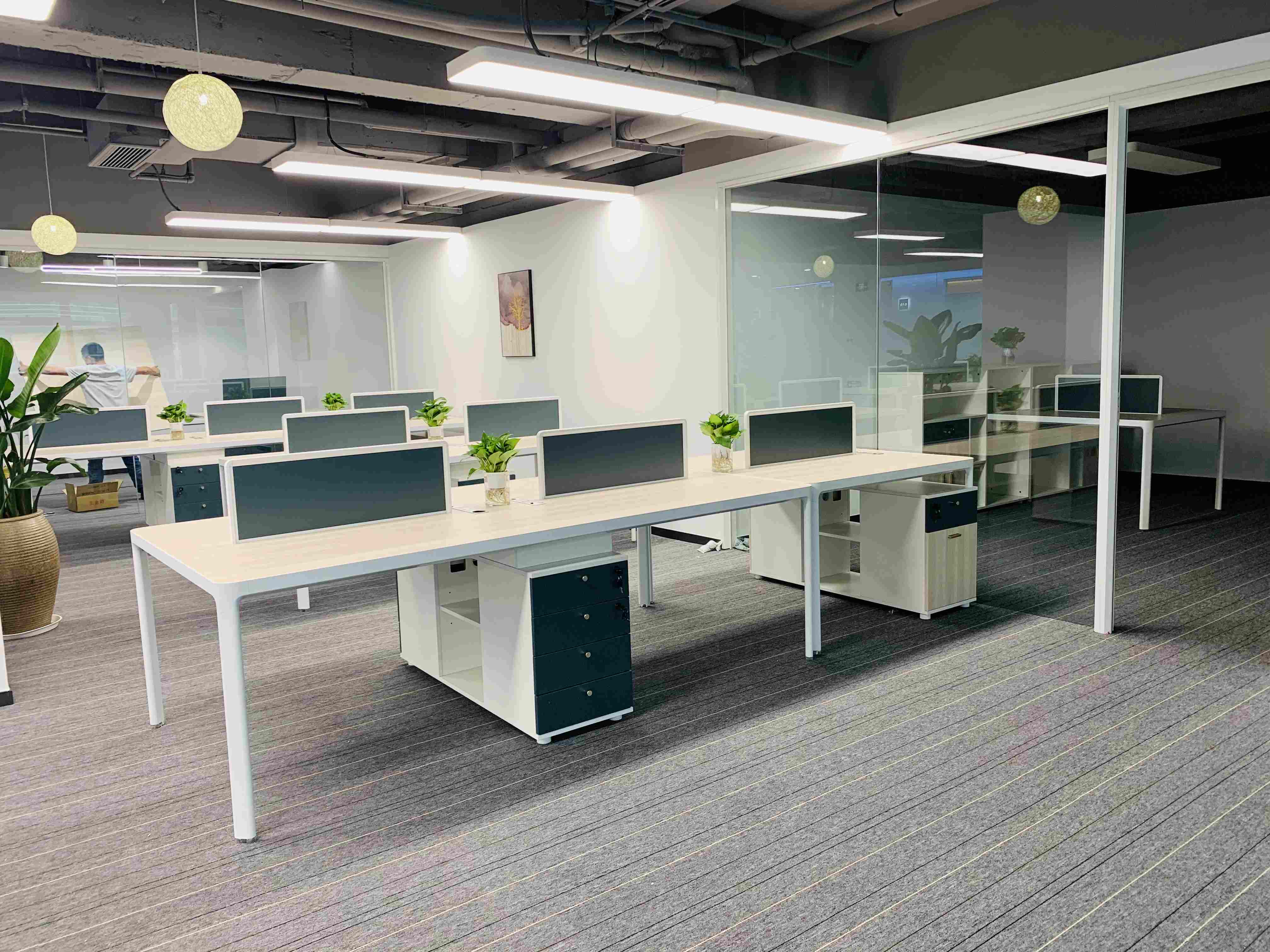 南京西路仲益大厦430平米写字楼出租