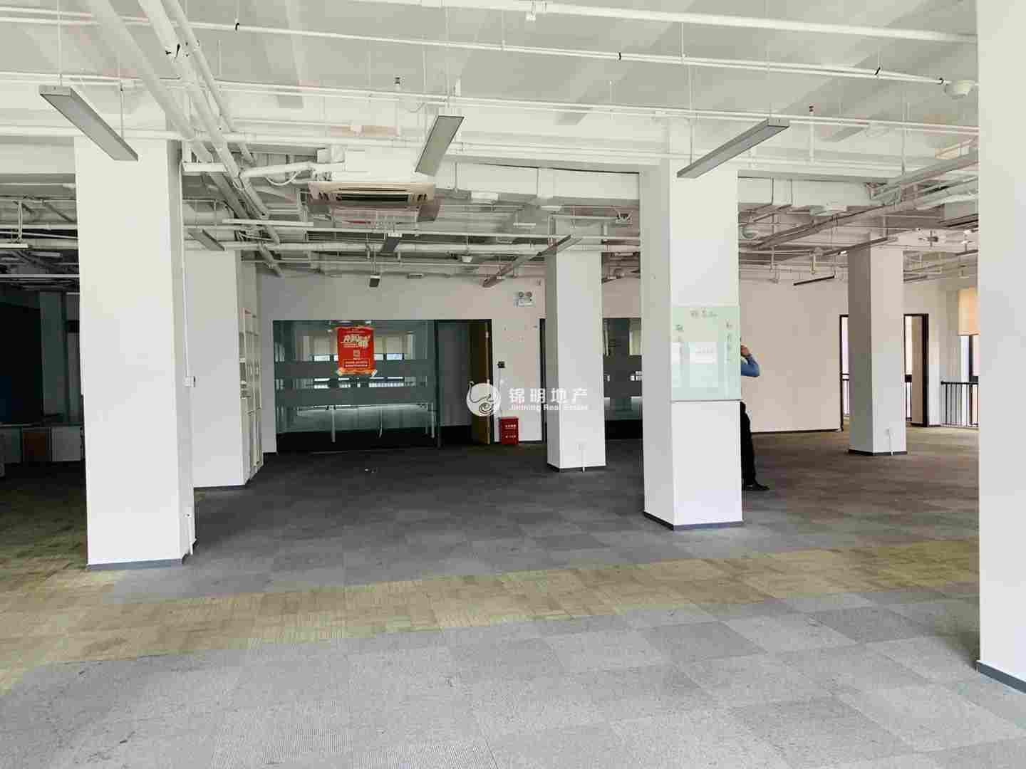 西藏北路四行天地600平米写字楼出租
