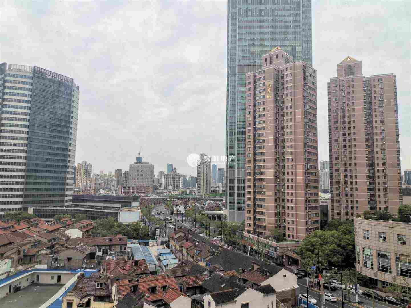 南京西路振安广场（恒安大厦）204平米写字楼出租