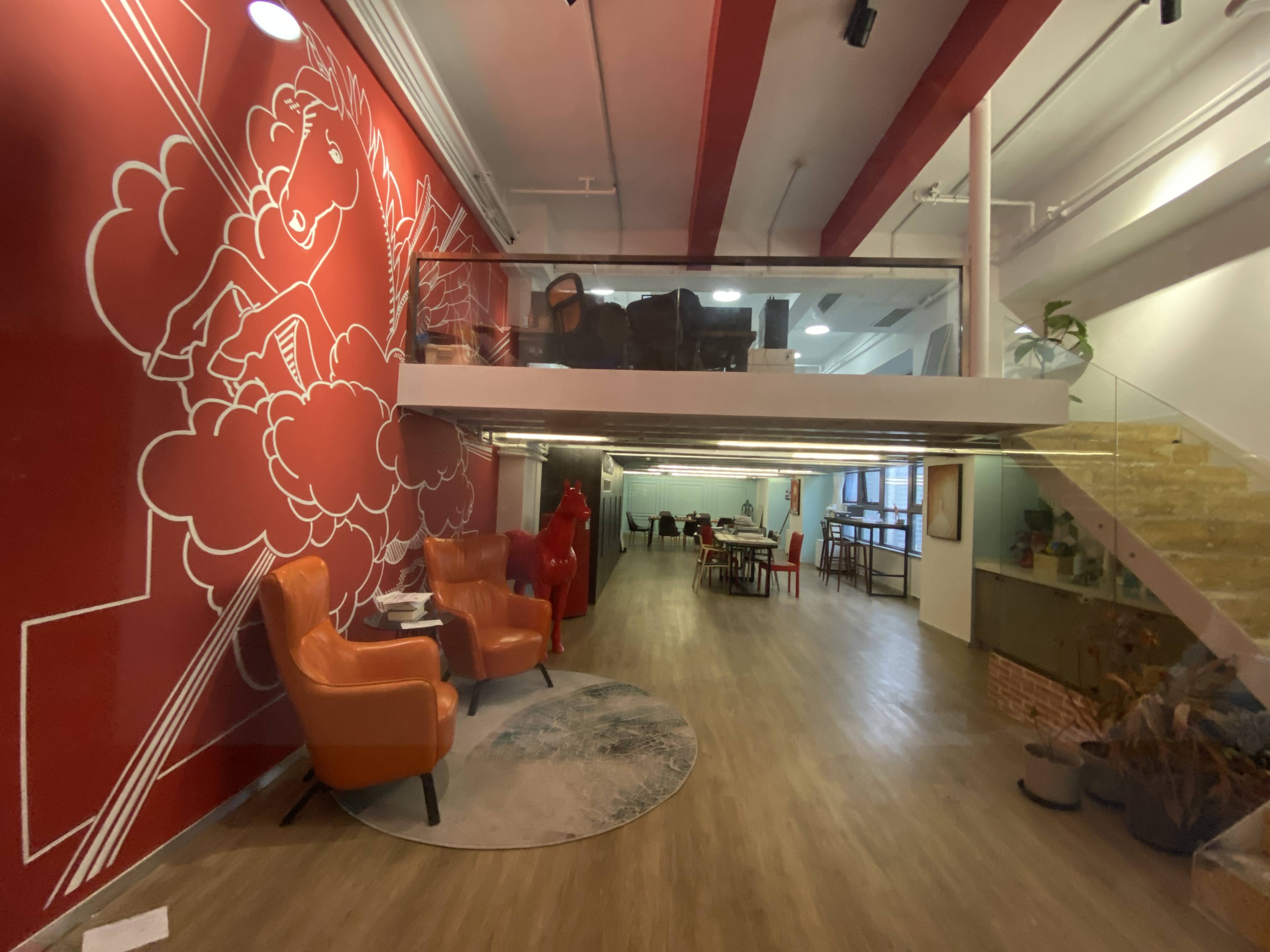 江宁路静安创展中心149平米写字楼出租