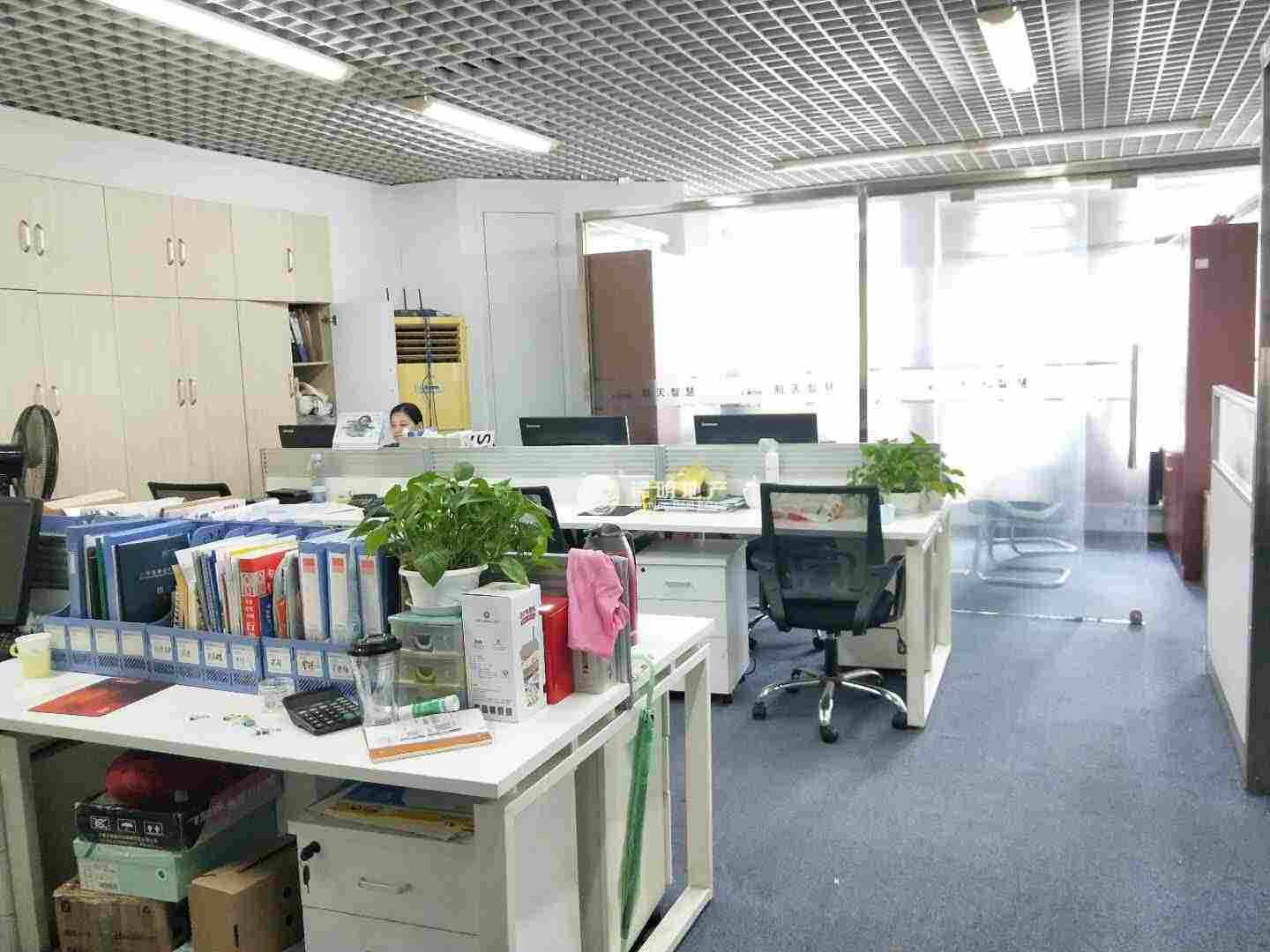 长寿路沙田大厦920平米写字楼出租