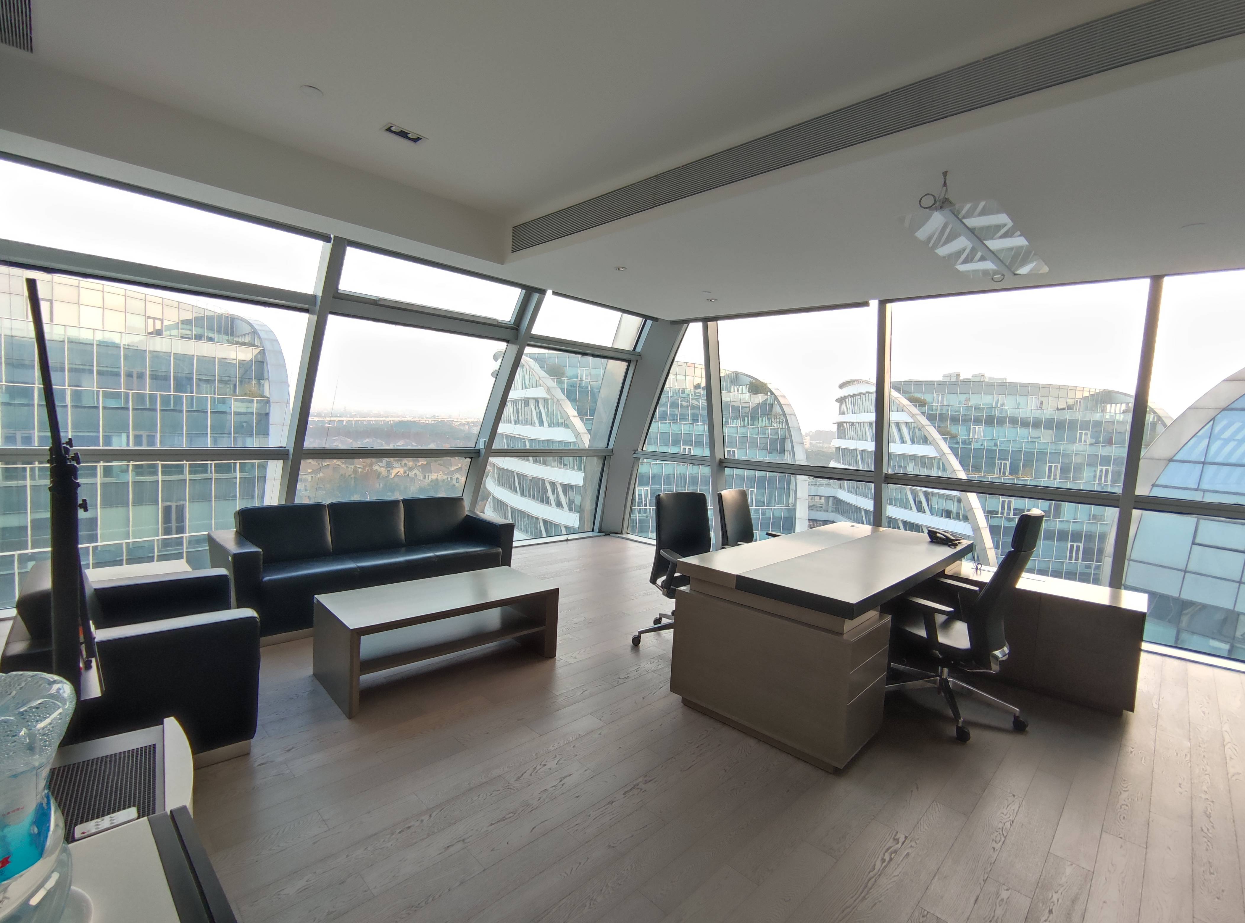 金虹桥龙湖虹桥天街315平米写字楼出租