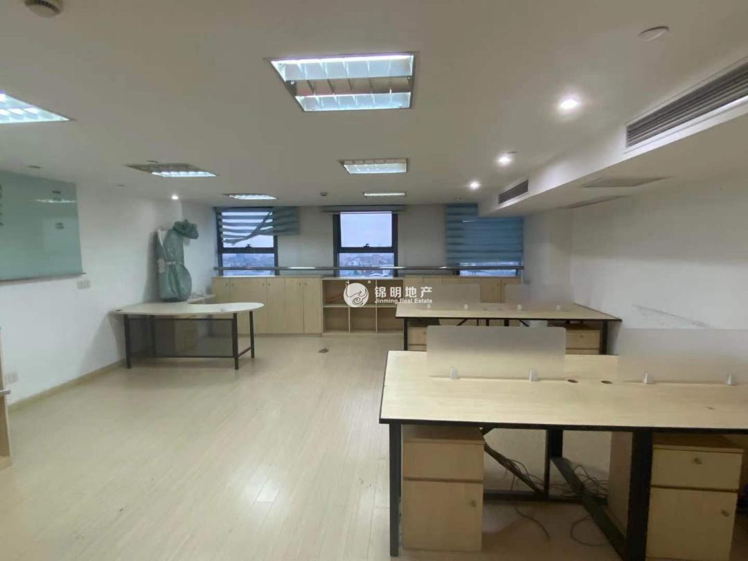 西藏北路金赢108创意广场64平米写字楼出租