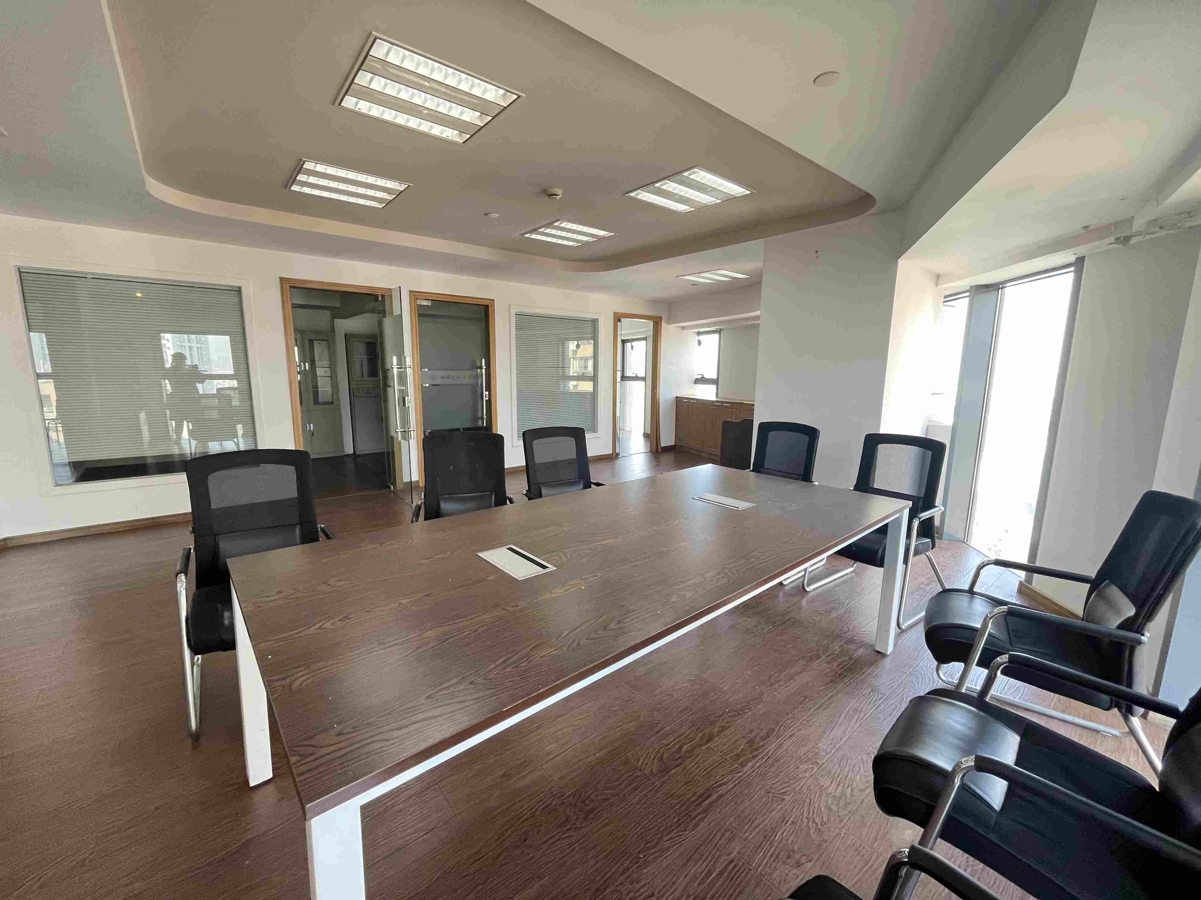 大宁和源中环企业广场150平米写字楼出租