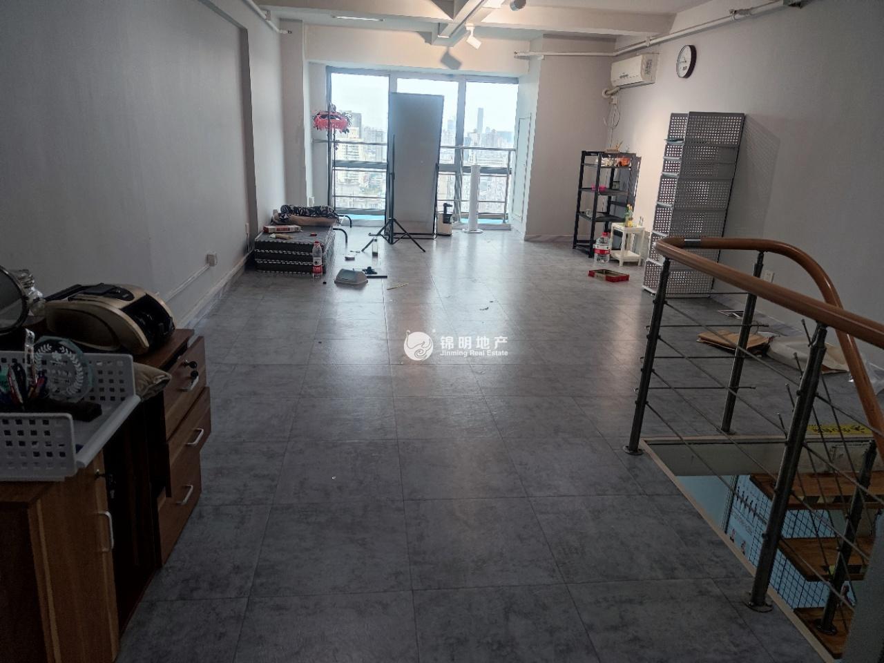 西藏北路金贏108創(chuàng)意廣場64平米寫字樓出租