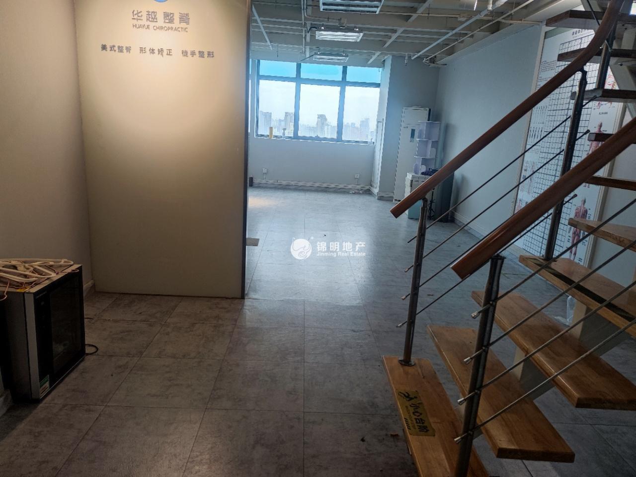 西藏北路金贏108創(chuàng)意廣場64平米寫字樓出租
