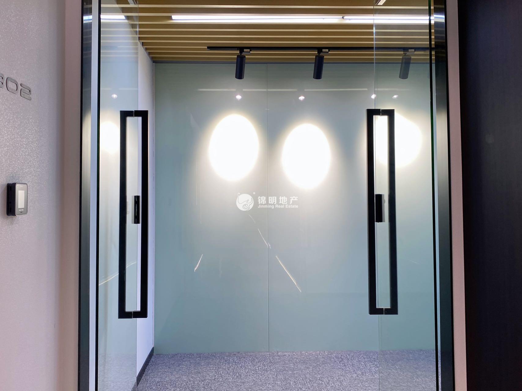 虹桥虹桥国际展汇PortMix236平米写字楼出租