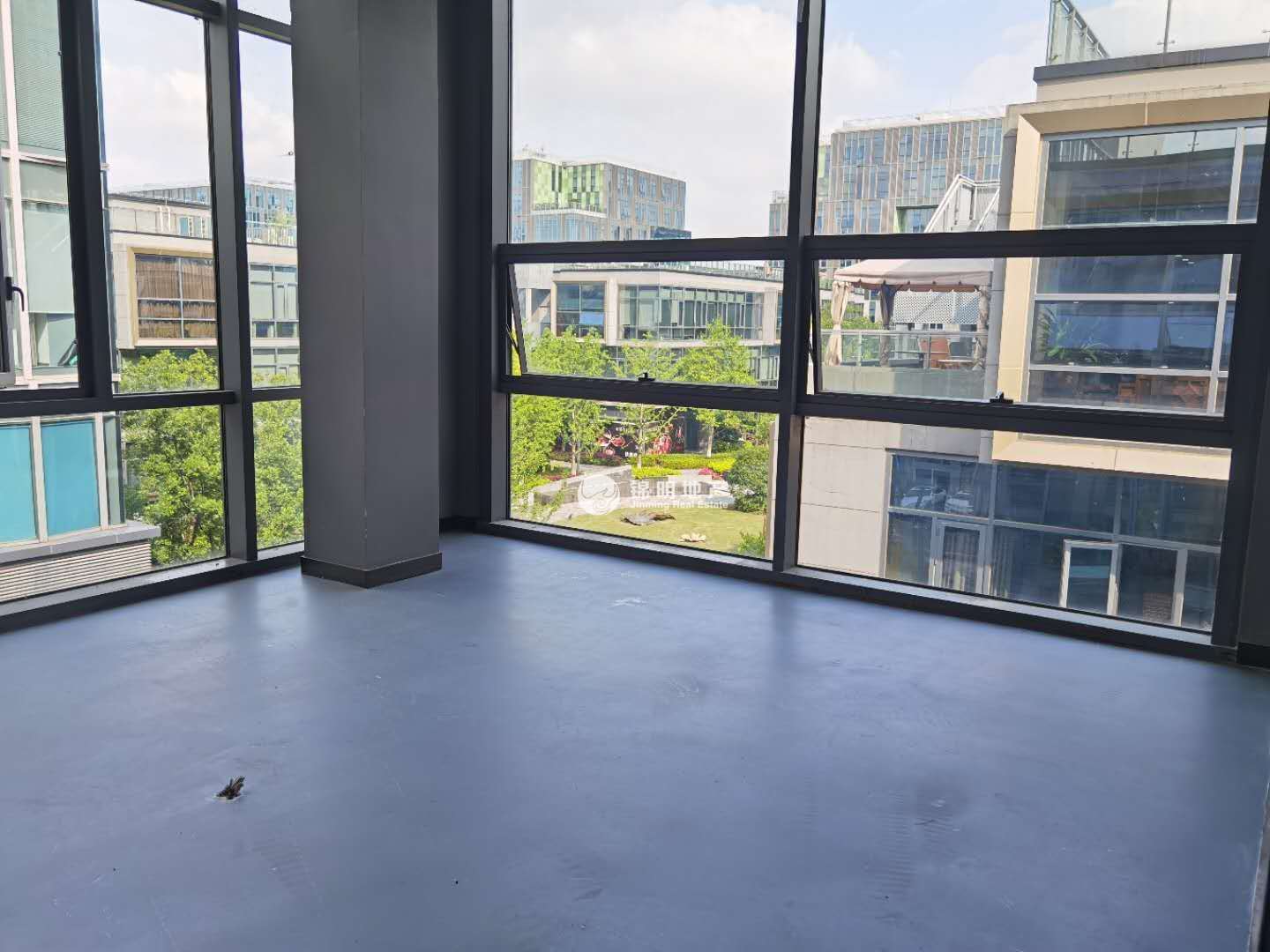 七宝万科七宝国际178平米写字楼出租