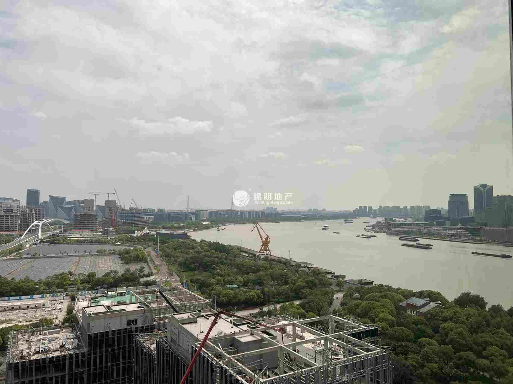 世博环球都会广场560平米写字楼出租