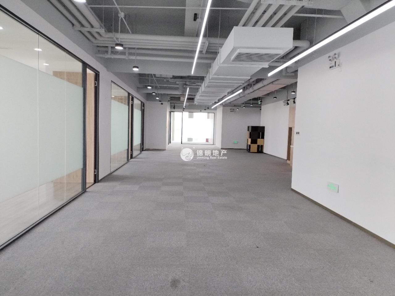 虹桥古北SOHO605平米写字楼出租