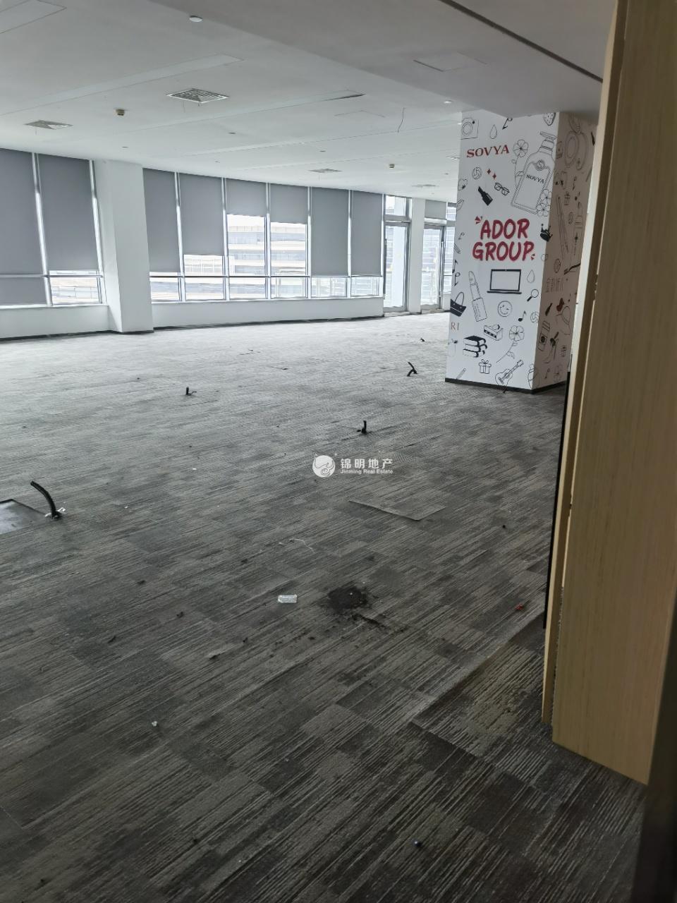虹桥虹桥丽宝广场911平米写字楼出租
