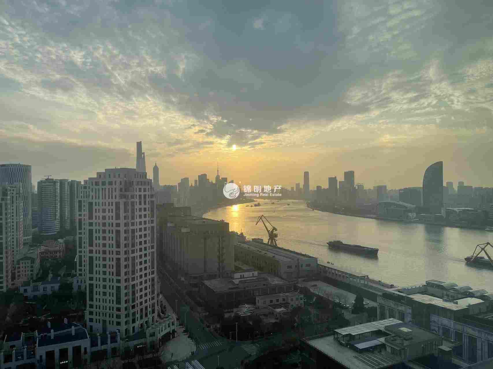 源深陆家嘴滨江中心（昌邑路）210平米写字楼出租