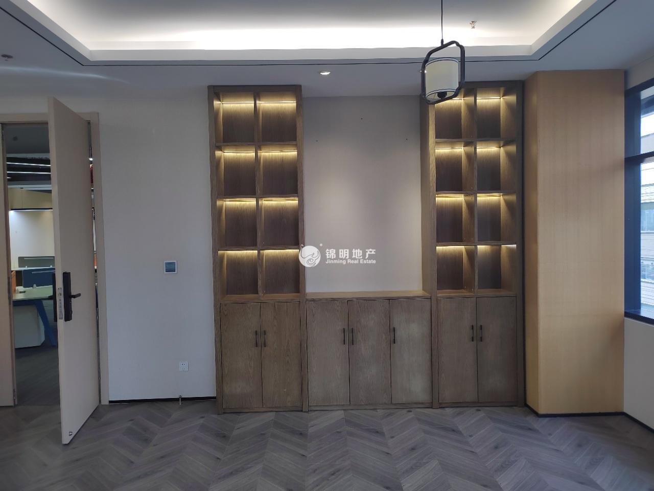 虹桥虹桥国际展汇PortMix458平米写字楼出租