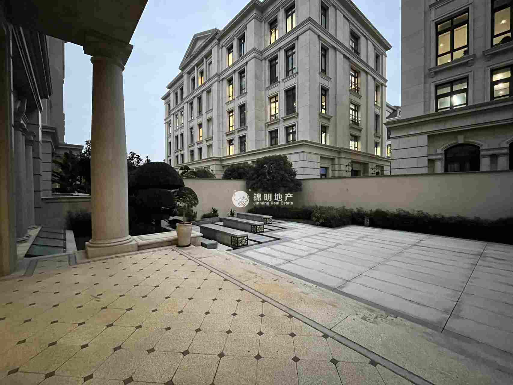 北蔡汇公馆261平米写字楼出租