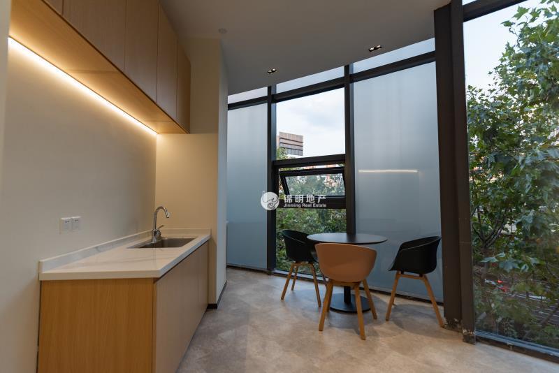 新天地思南公馆60平米工位出租