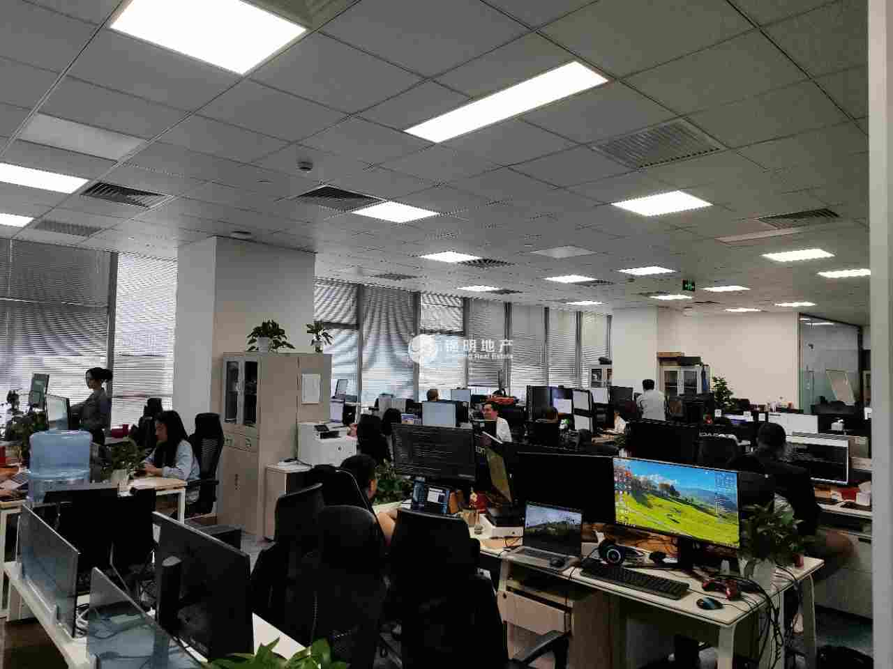 张江绿地MTOWN430平米写字楼出租