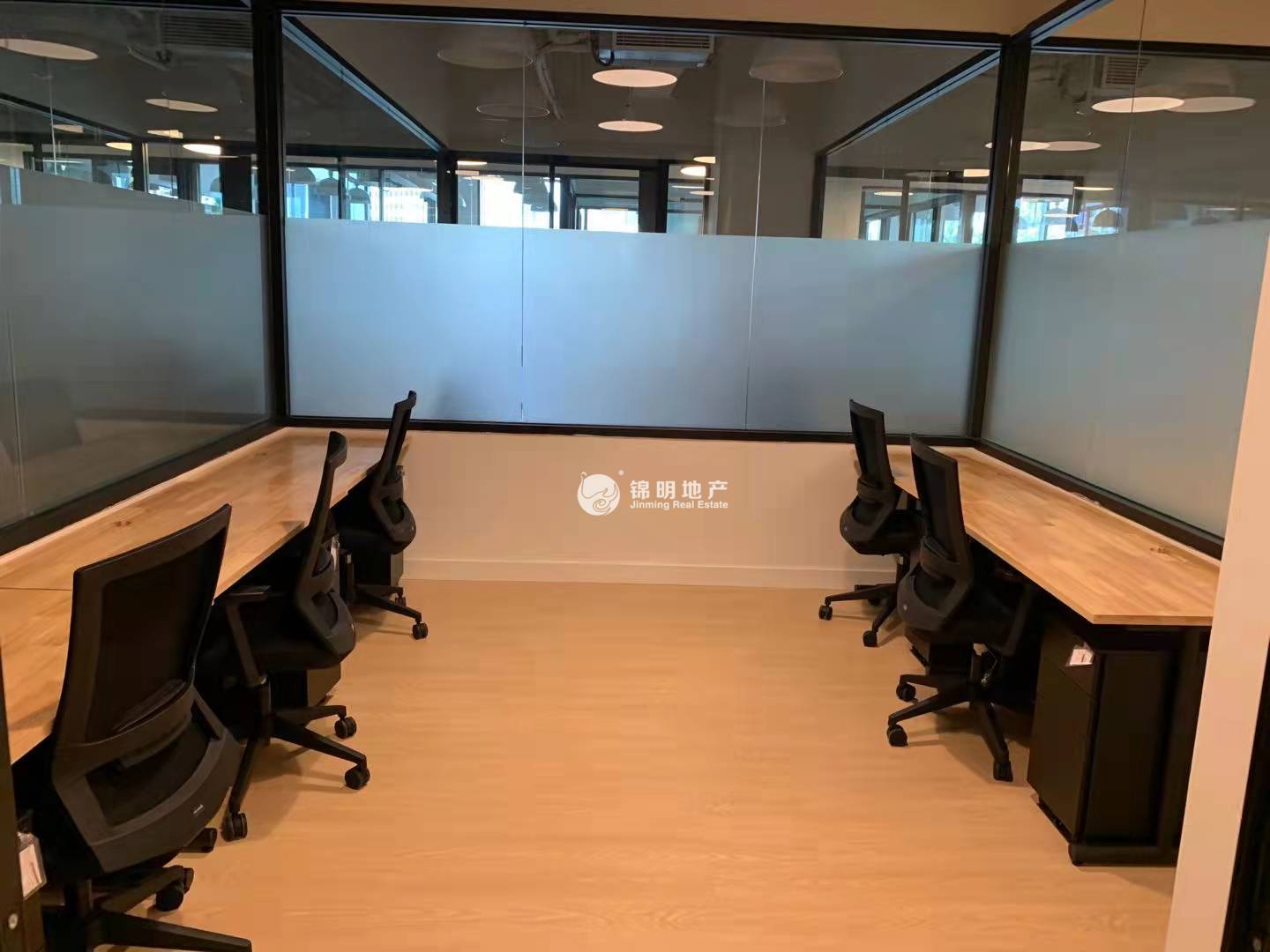 淮海中路上海广场100平米工位出租