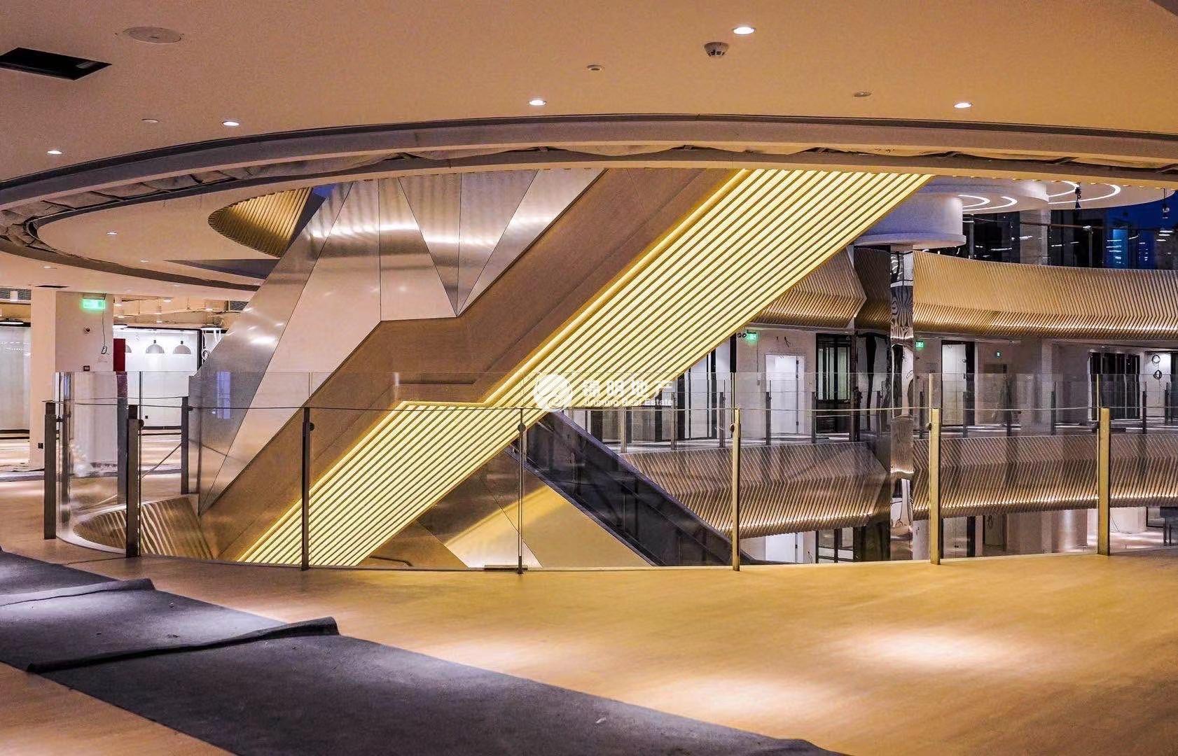 淮海中路上海广场100平米工位出租