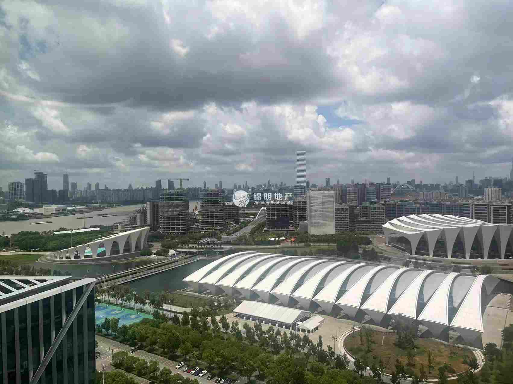 杨思前滩晶耀前滩339平米写字楼出租