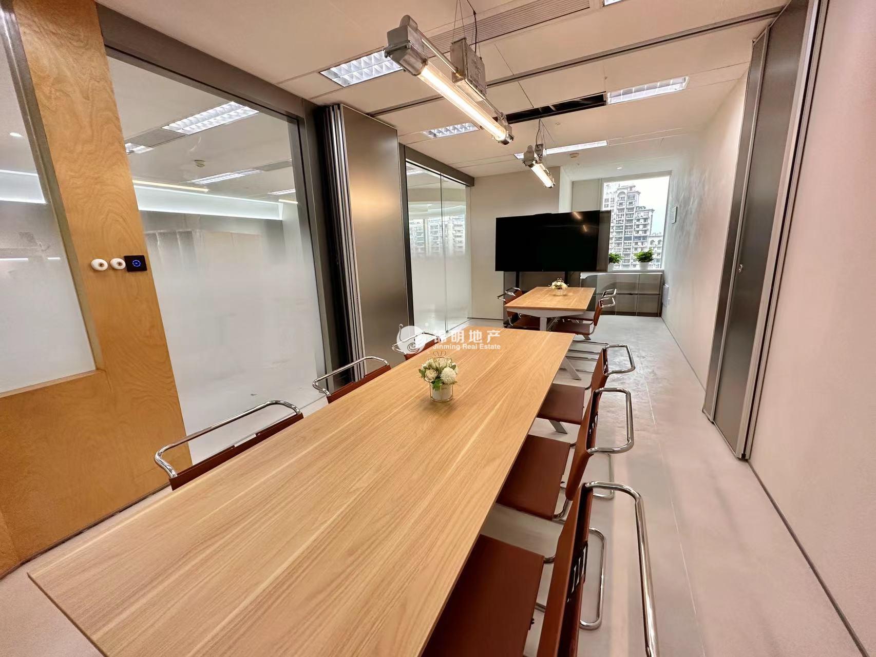 长风曹杨经贸大厦109平米写字楼出租