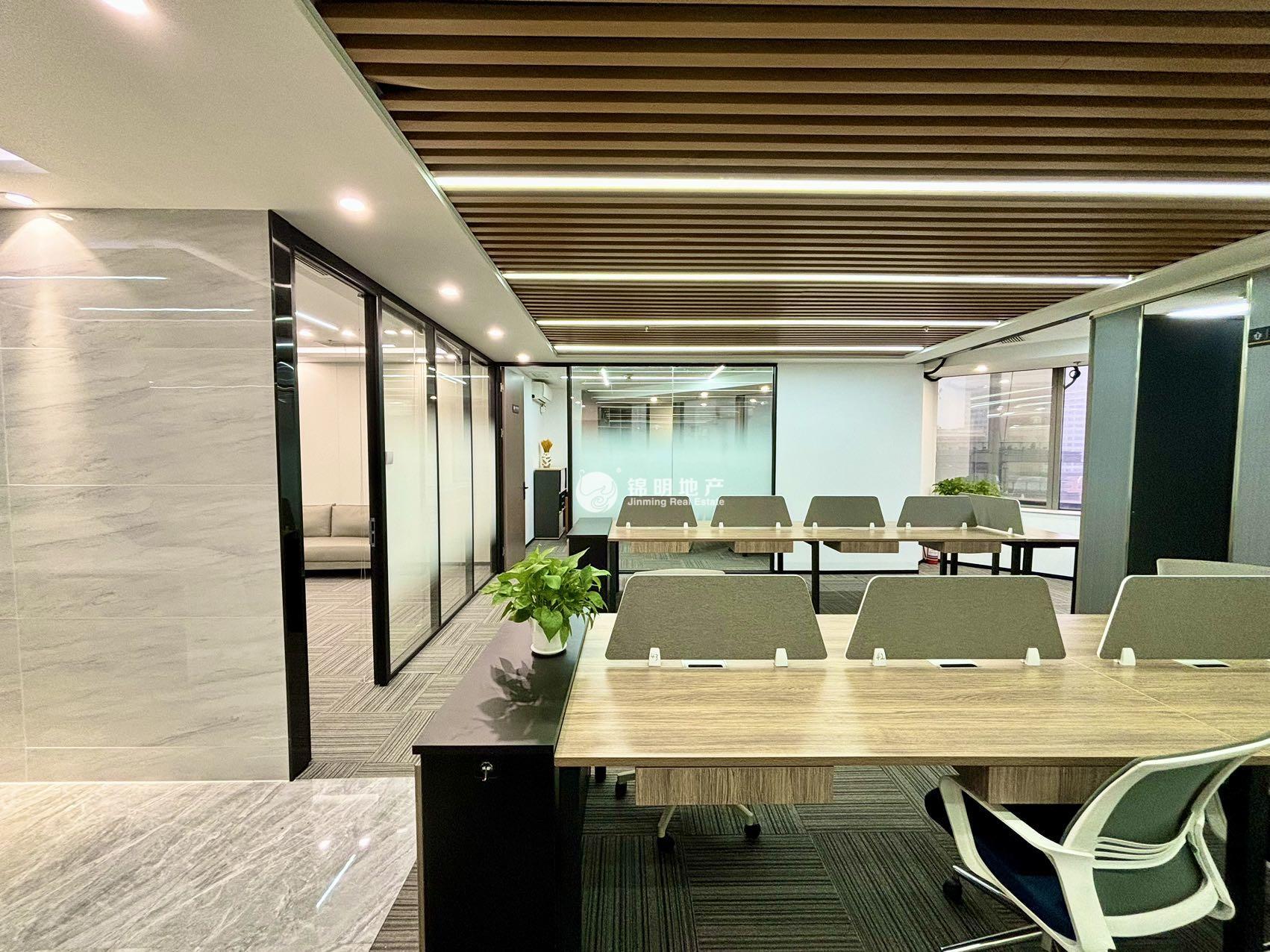 长风曹杨经贸大厦156平米写字楼出租