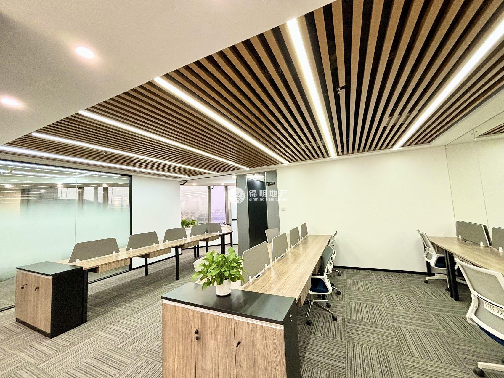 长风曹杨经贸大厦156平米写字楼出租