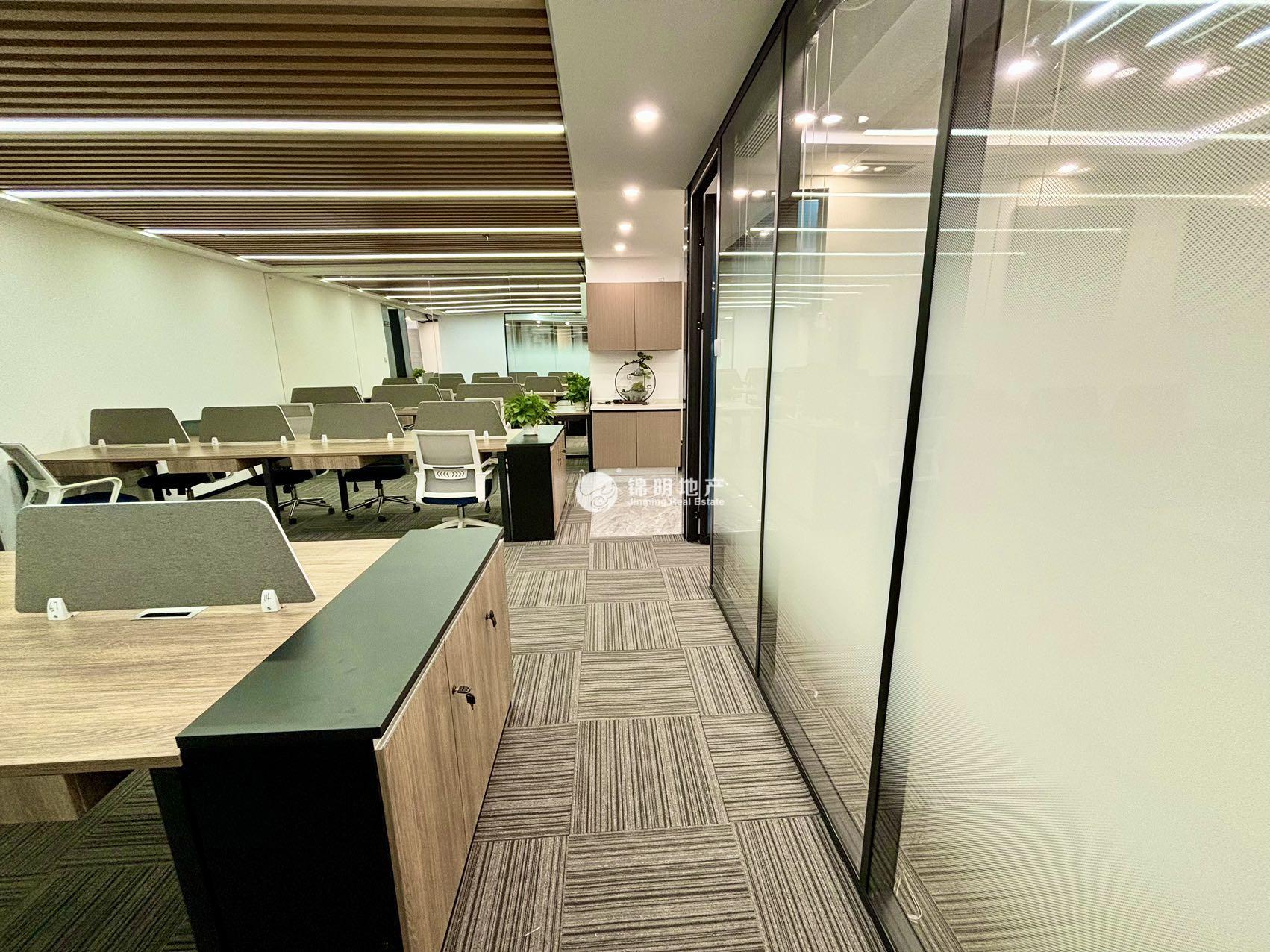 长风曹杨经贸大厦156平米写字楼出租