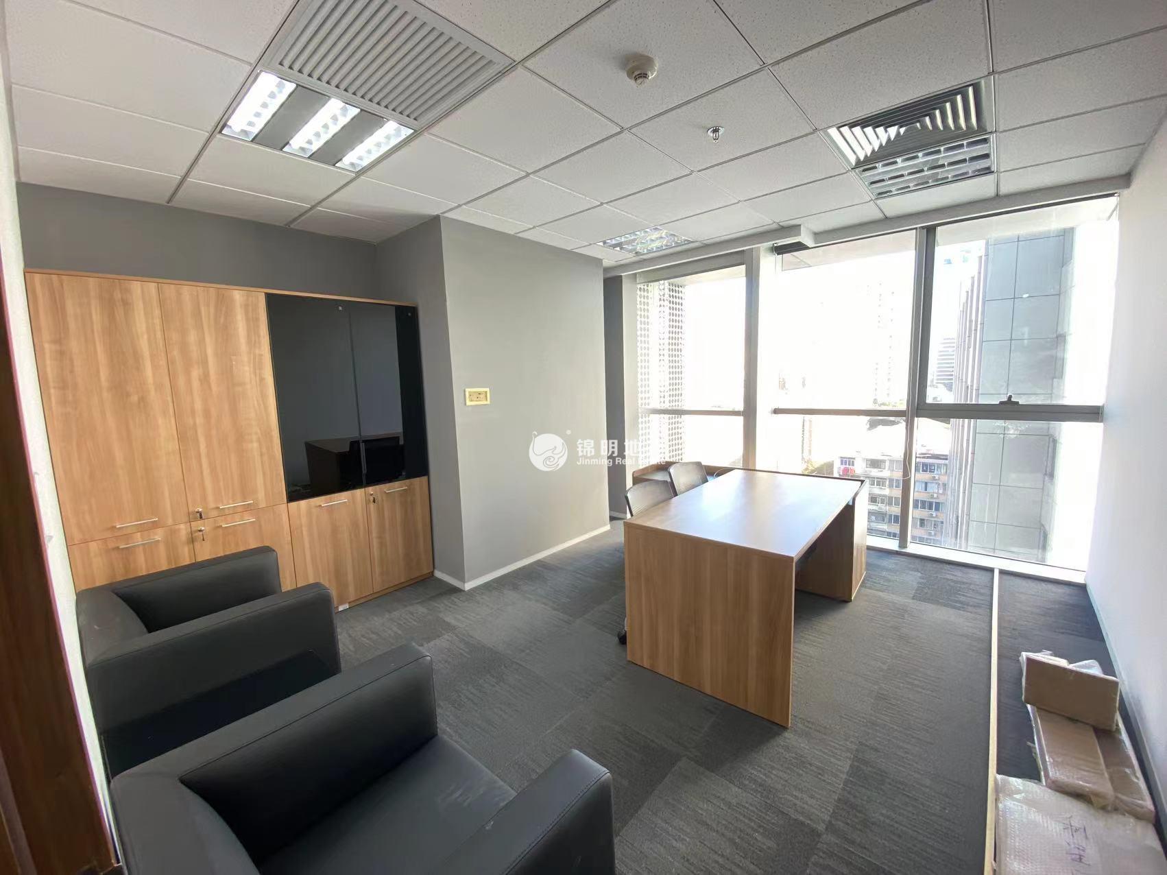 中山公园龙之梦丽晶大厦359平米写字楼出租
