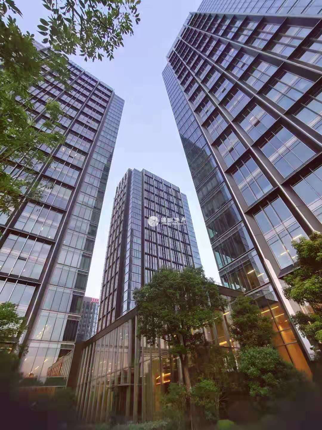 古美中庚环球创意中心260平米写字楼出租