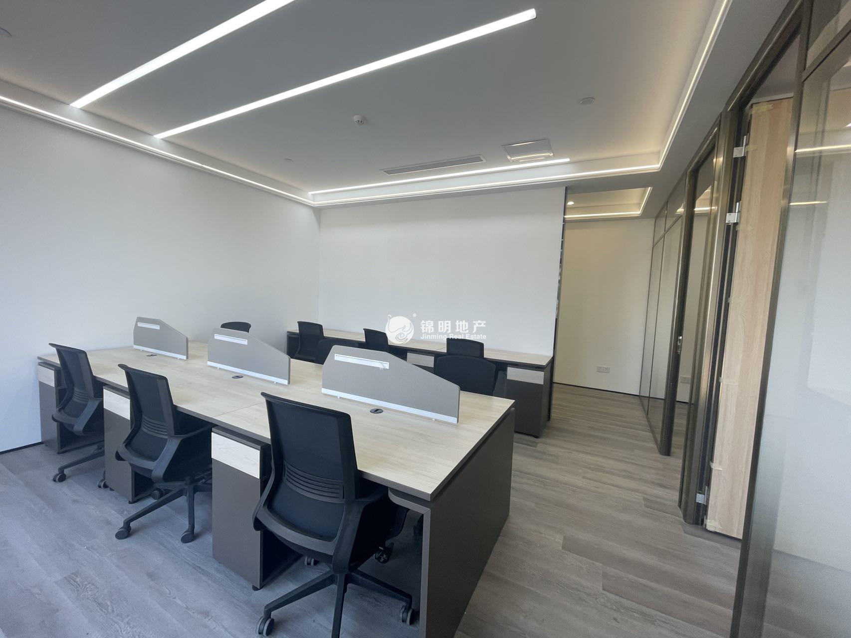 金虹桥长三角电商中心95平米工位出租