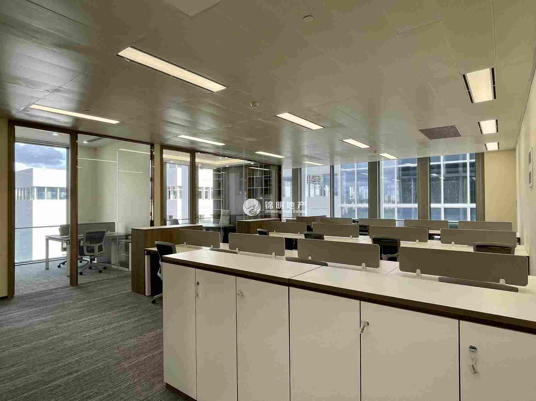 长风国浩长风城400平米写字楼出租