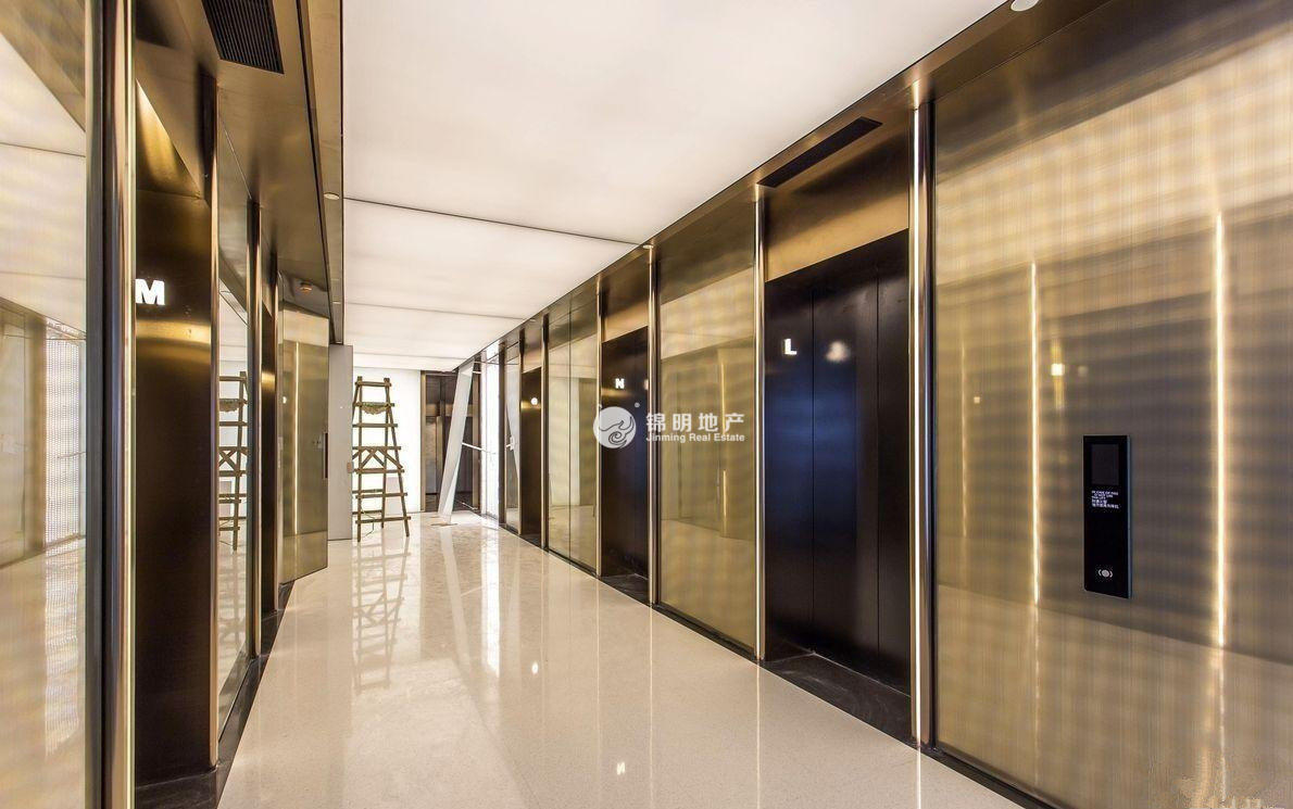 黄浦滨江外滩金融中心1171平米写字楼出租