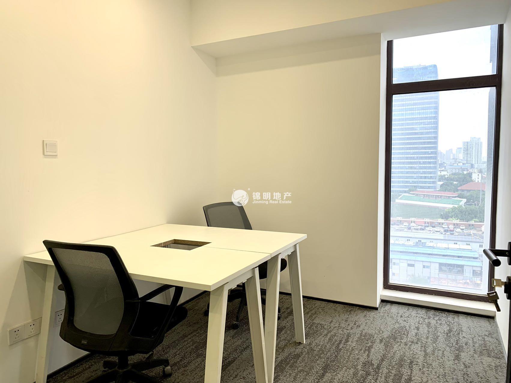 龙华美奂大厦188平米写字楼出租