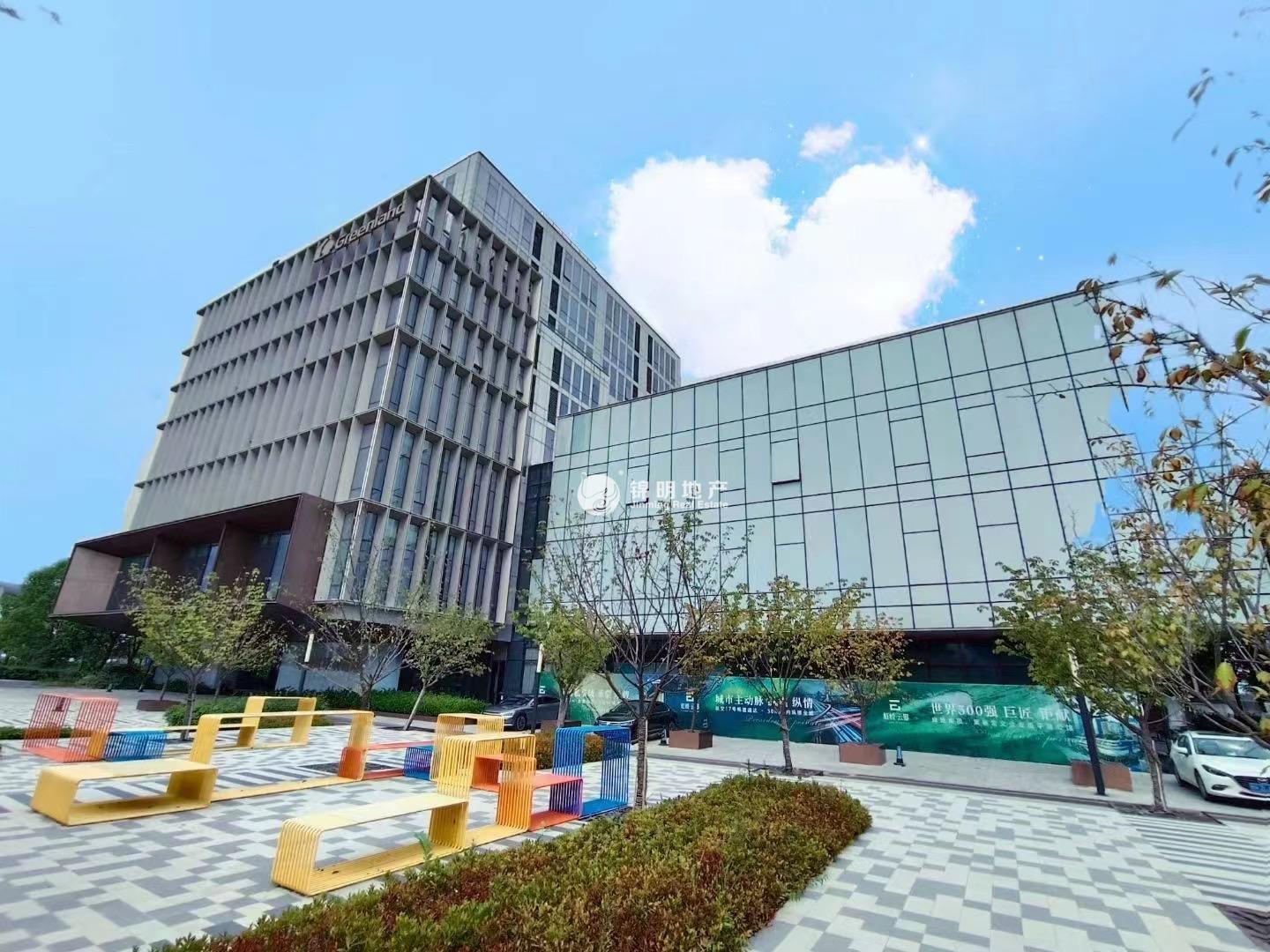 赵巷绿地虹桥数智港158平米写字楼出租