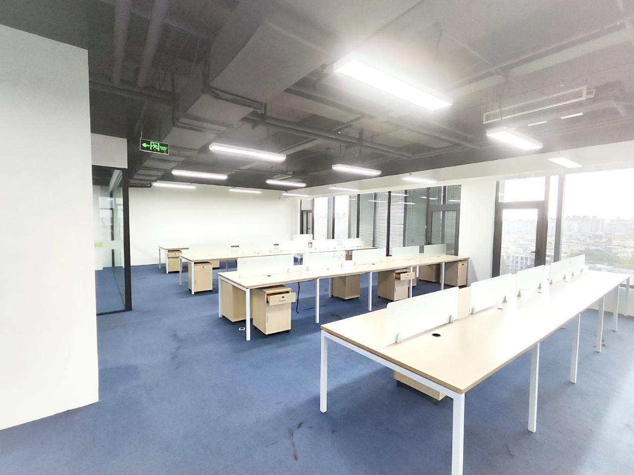 九亭佳预信息科技大厦320平米写字楼出租
