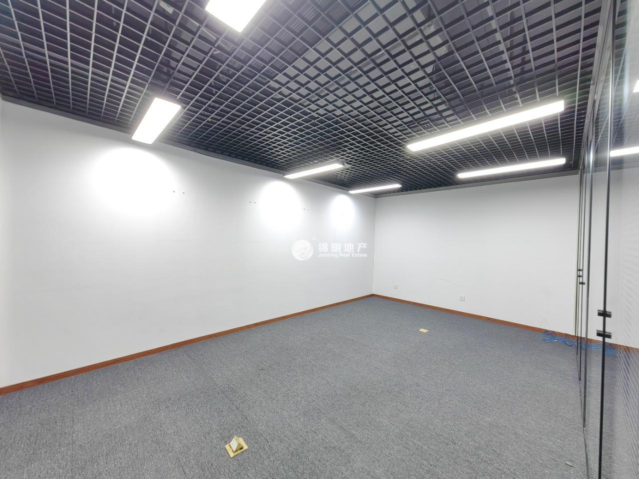 华新e通世界华新园241平米写字楼出租
