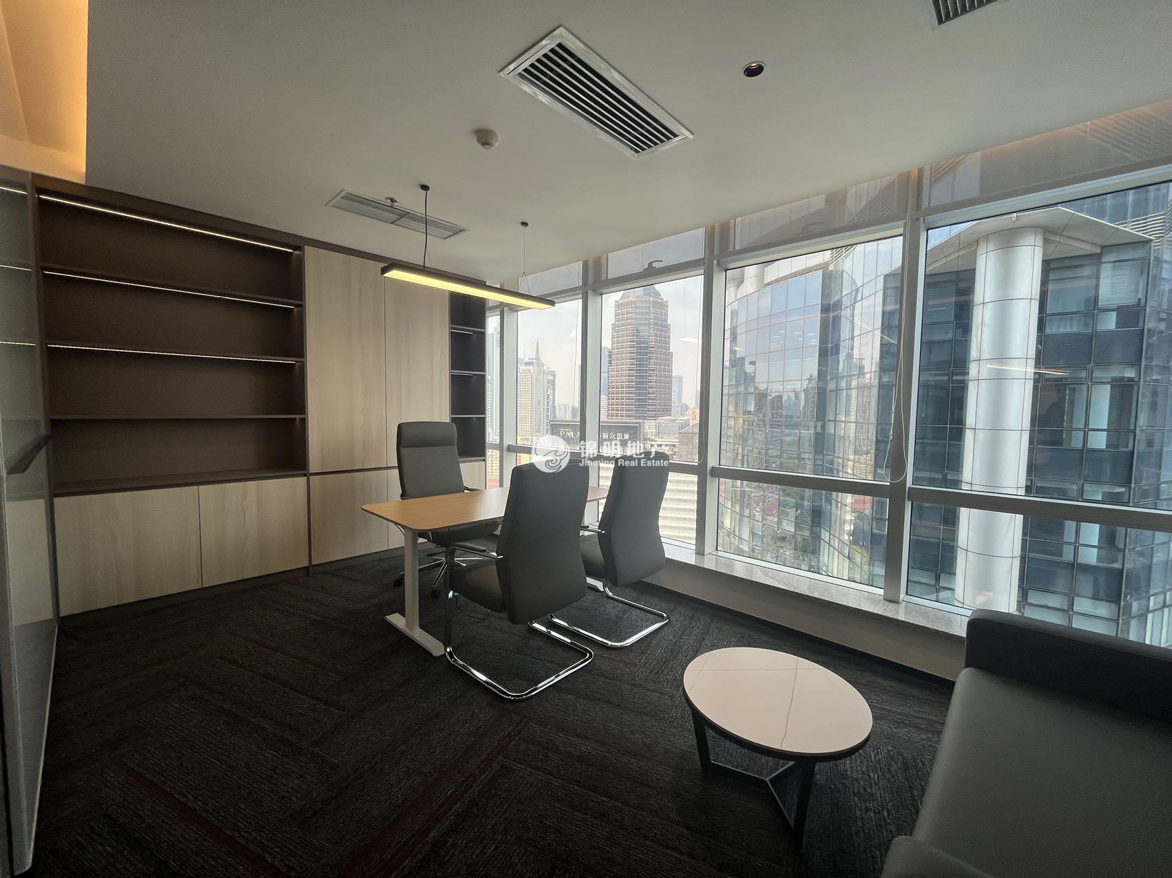 陆家嘴新梅联合广场180平米写字楼出租