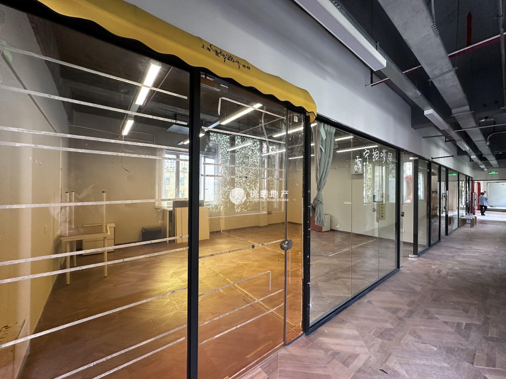 江宁路M＋马利61平米写字楼出租