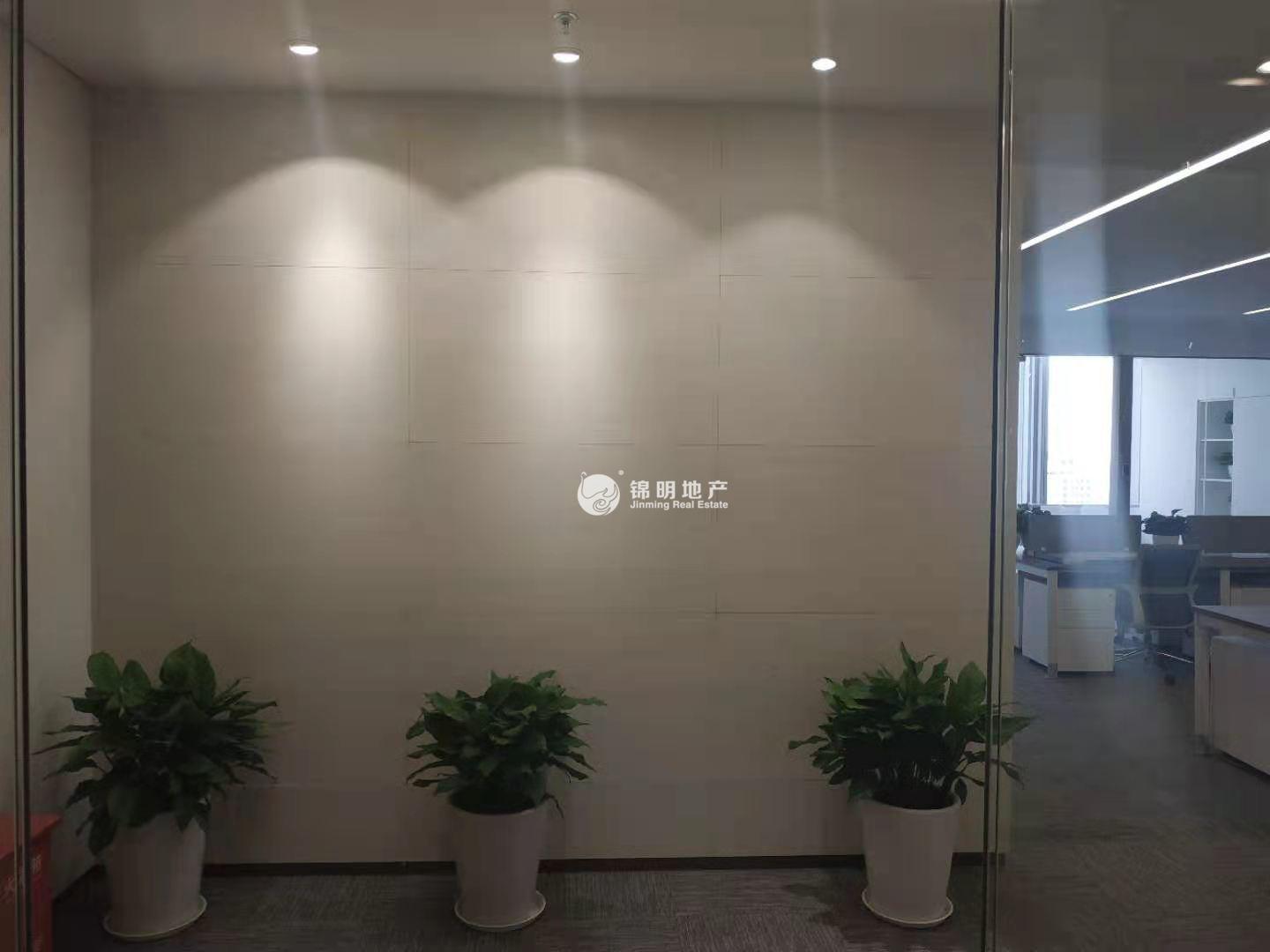 潍坊国华人寿金融大厦186平米写字楼出租