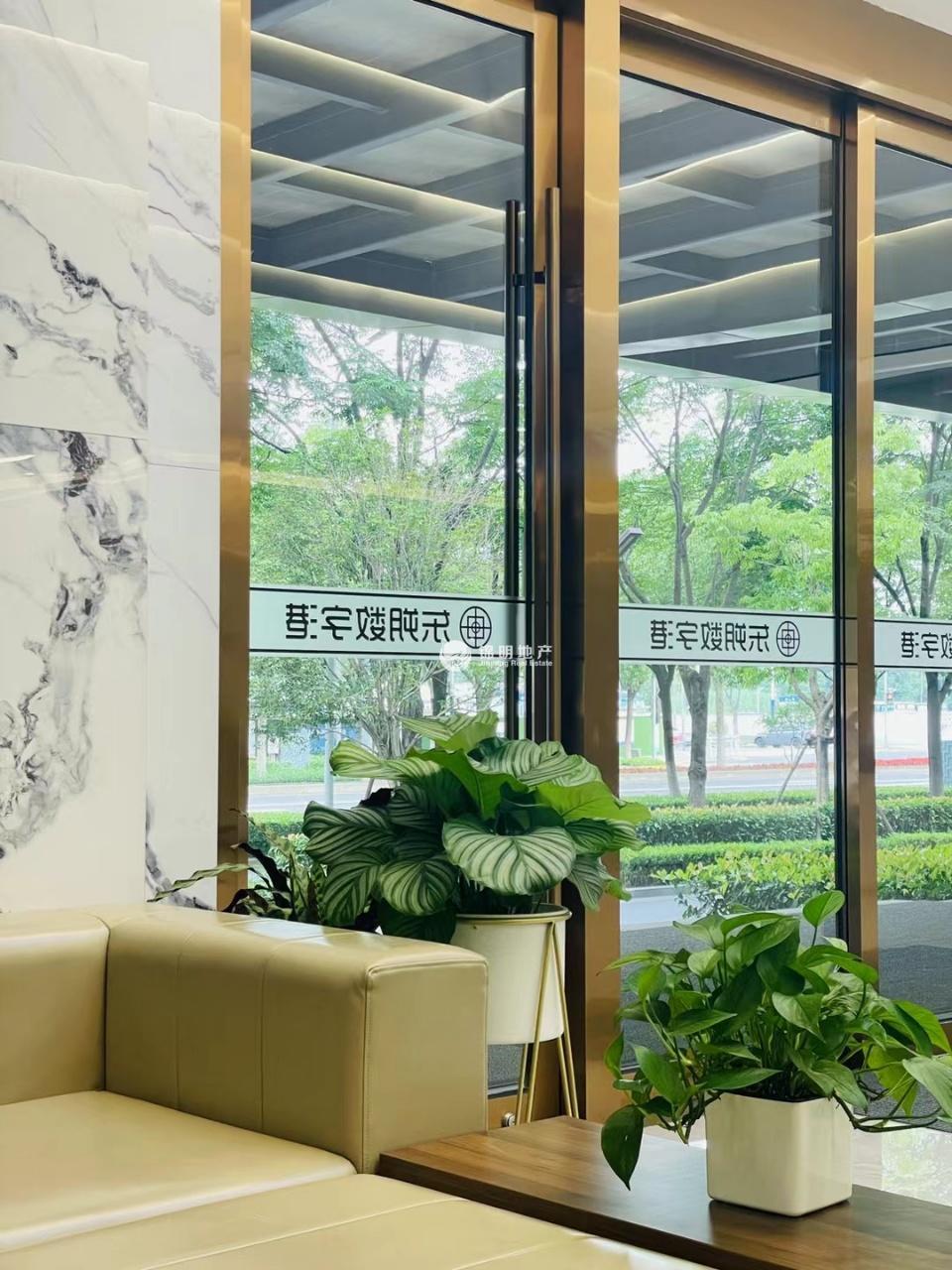 金虹桥长三角电商中心270平米写字楼出租