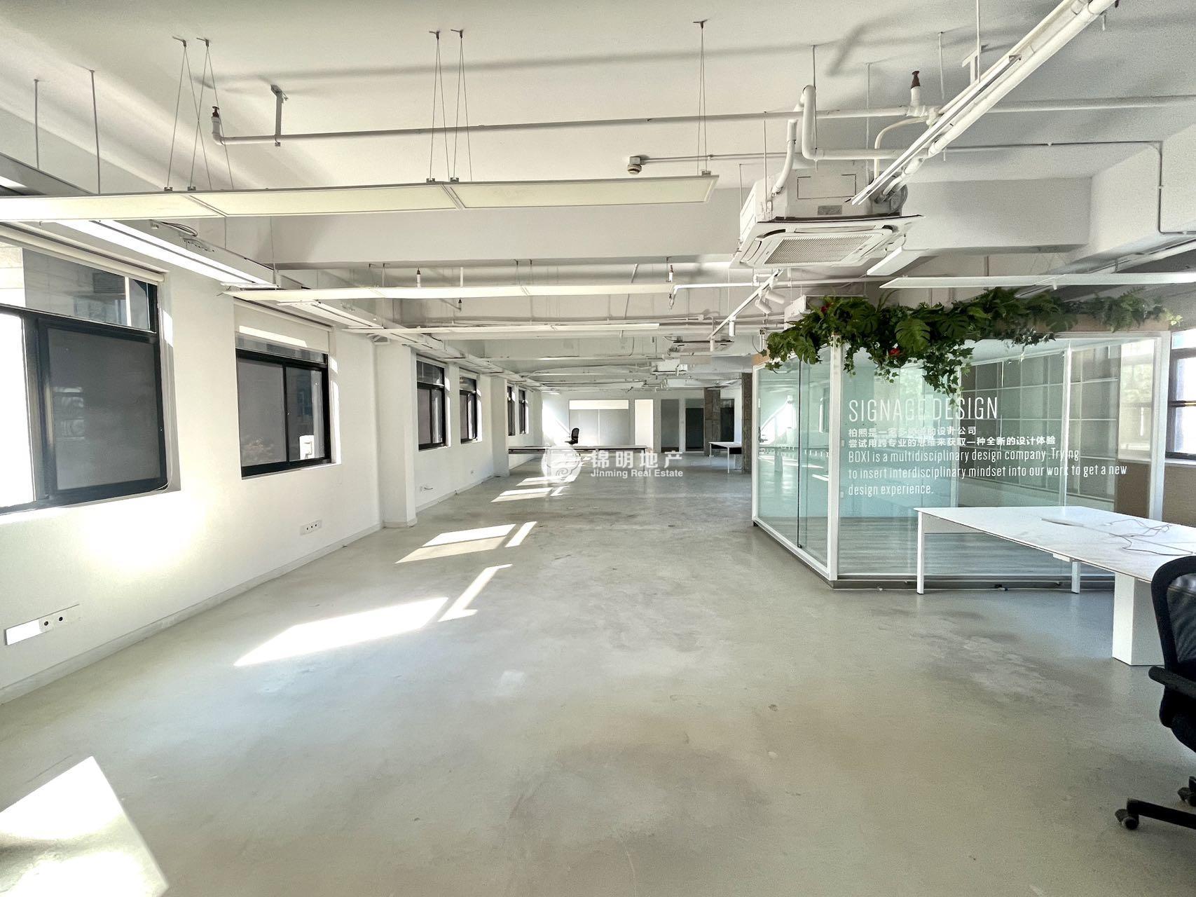 七宝七宝德必易园700平米写字楼出租