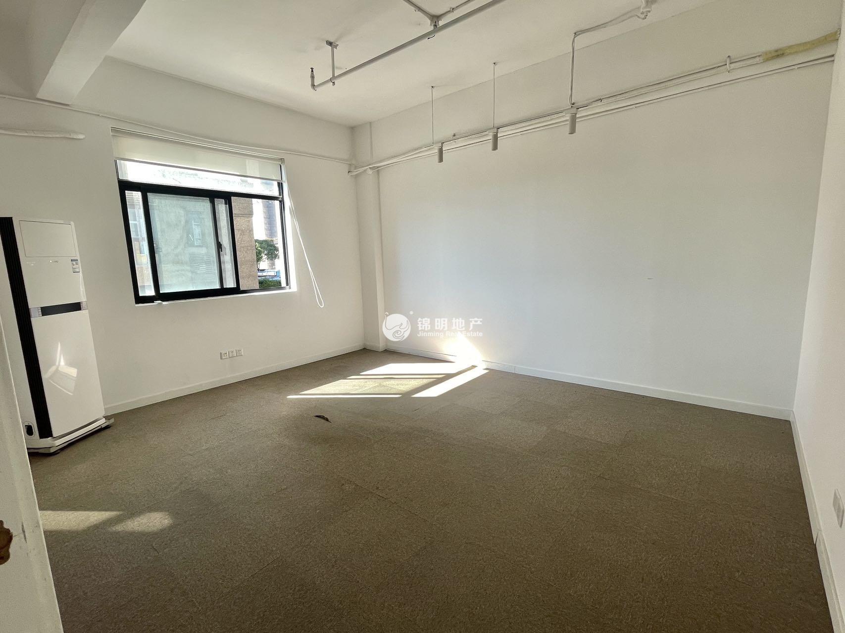 七宝七宝德必易园700平米写字楼出租