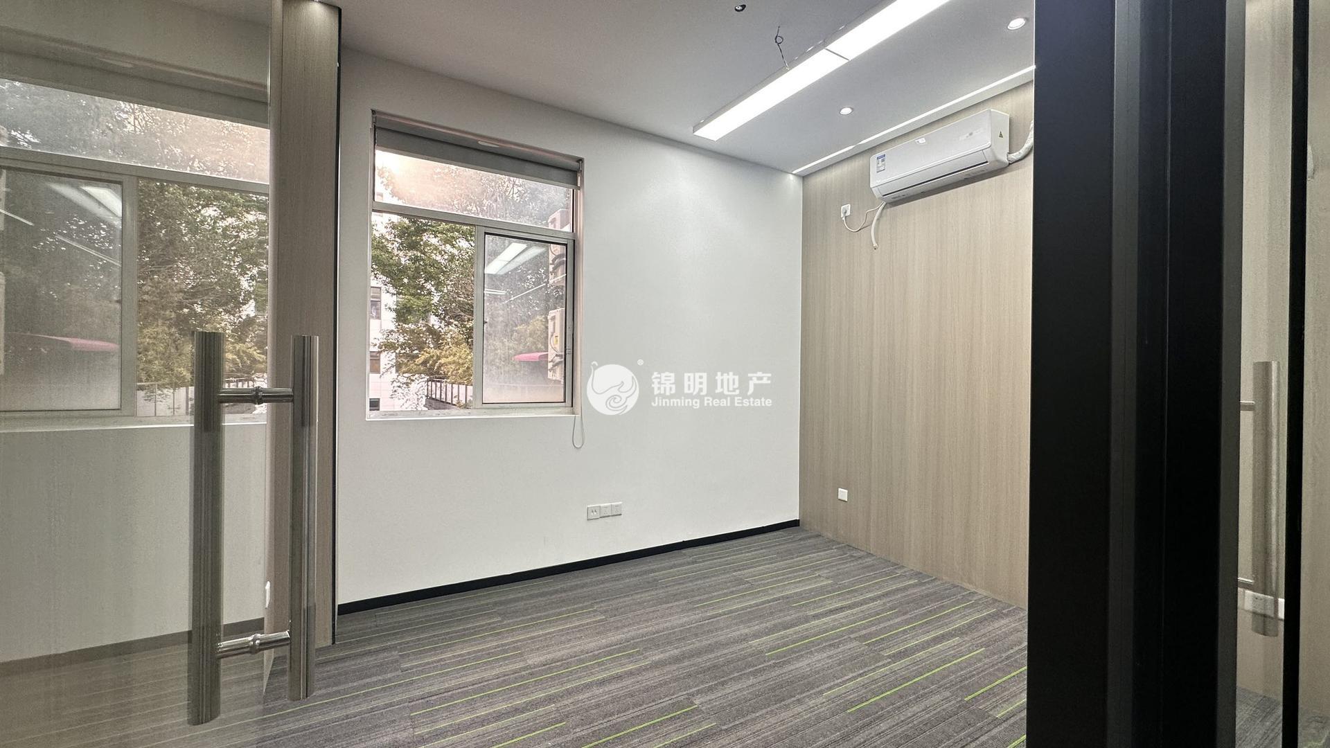 龙柏大树下创意园（程家桥）76平米写字楼出租