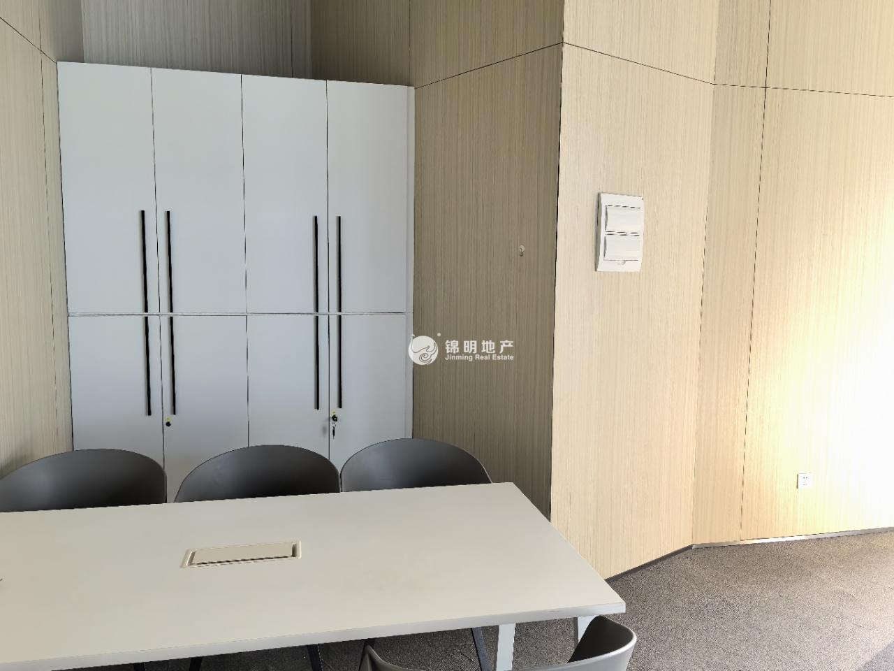 虹桥虹桥万通中心350平米写字楼出租