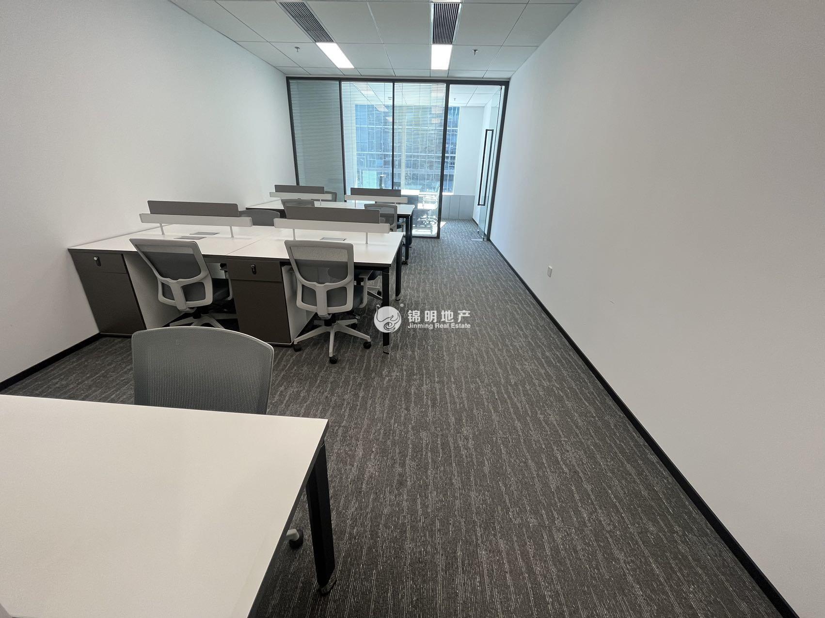 华漕虹桥富力中心137平米写字楼出租